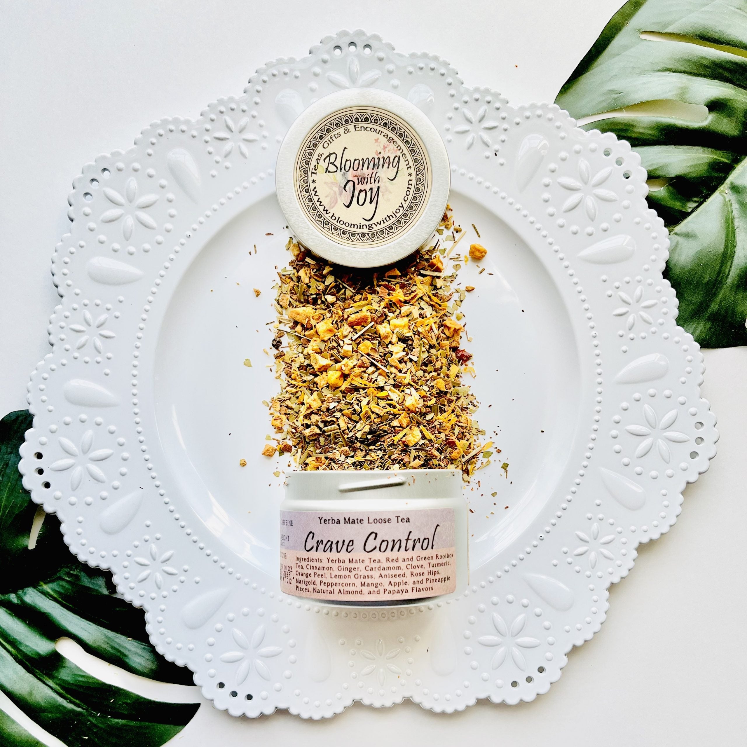 Discover the benefits of Crave Control Tea, a yerba mate blend infused with turmeric, ginger, and cinnamon to curb cravings and support weight management. High caffeine and delicious flavor.